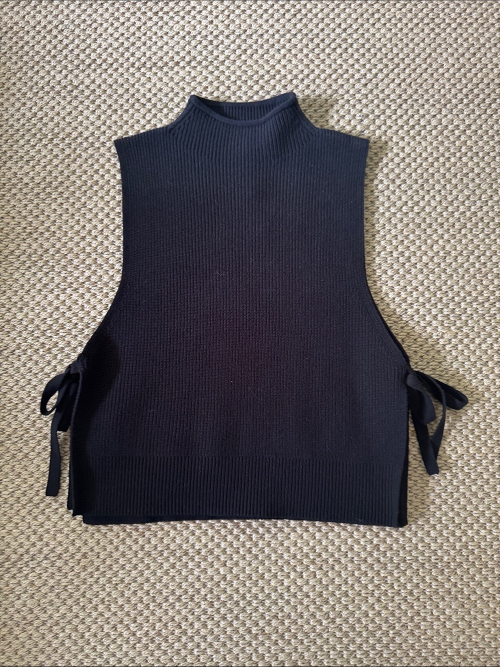 Madewell Black Sleeveless Cowl Mock-Neck Side-Tie Sweater Vest